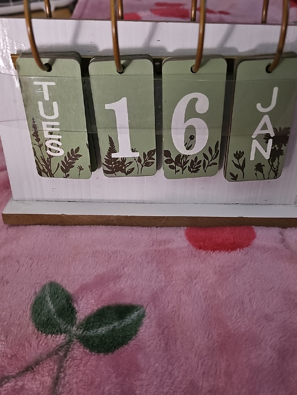 Wooden Perpetual Calendar - Sage Green